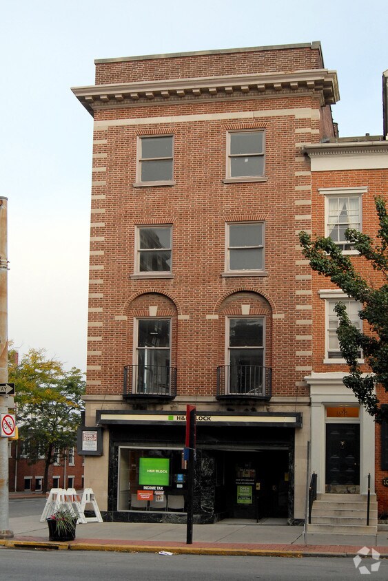 Foto del edificio - 101 E Market St