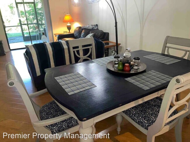 Foto del edificio - 2 br, 2 bath House - 1155 Rosemary Court U...