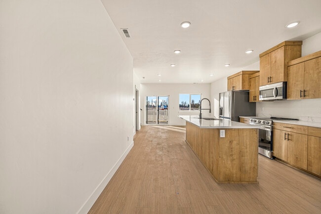 Building Photo - 2147 Pebble Brook Ct