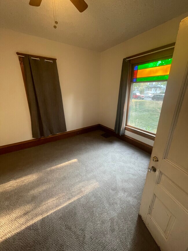 Foto del edificio - 3709 Pleasant Ave