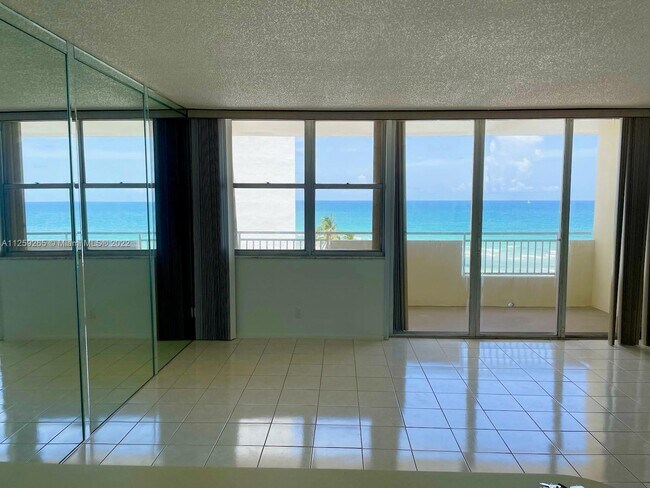 Building Photo - 3180 S Ocean Dr
