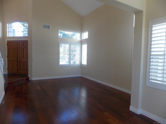 Foto del edificio - 14353 Breezeway Pl