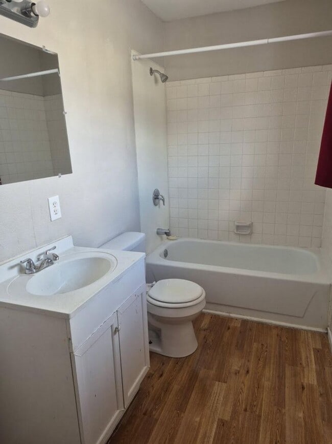 Building Photo - 2329 Exeter Dr