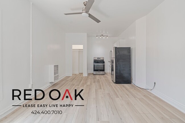 Building Photo - 744 Beacon Ave