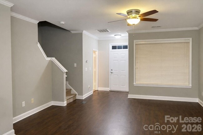 Foto del edificio - 116 Morning Mist Ln