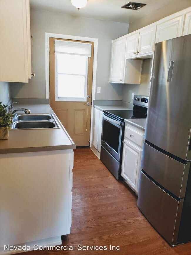 Foto del edificio - 118 La Rue Ave