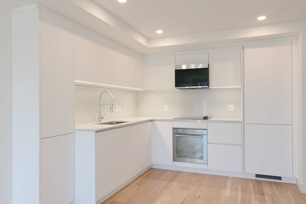 3460 Peel Street Apartment for Rent in Montréal, QC