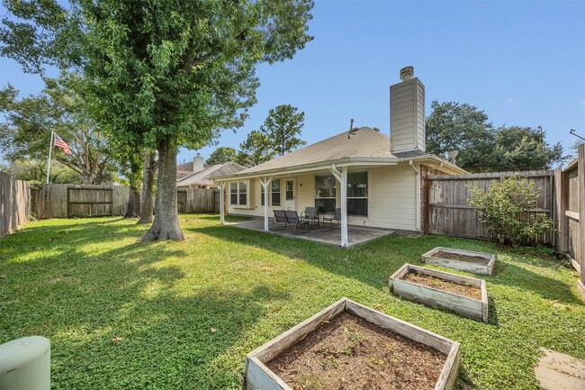 Building Photo - 3830 Landon Park Dr