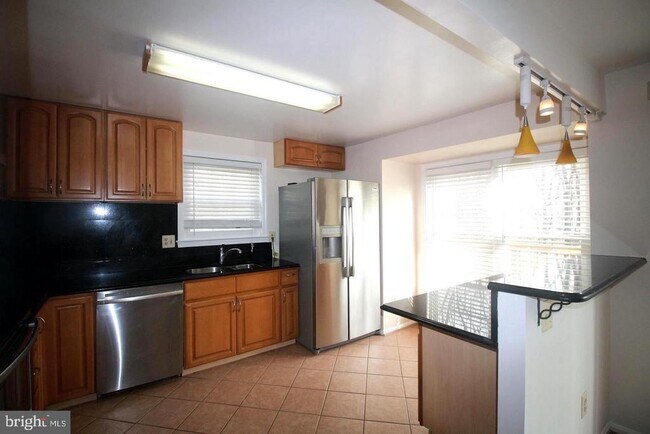 Foto del edificio - 10500 Prairie Landing Terrace