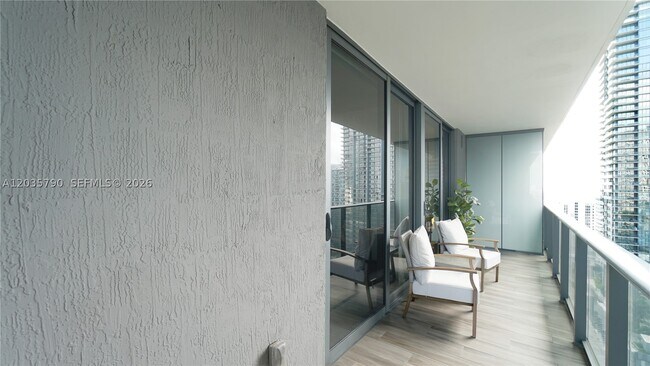 Foto del edificio - 801 S Miami Ave