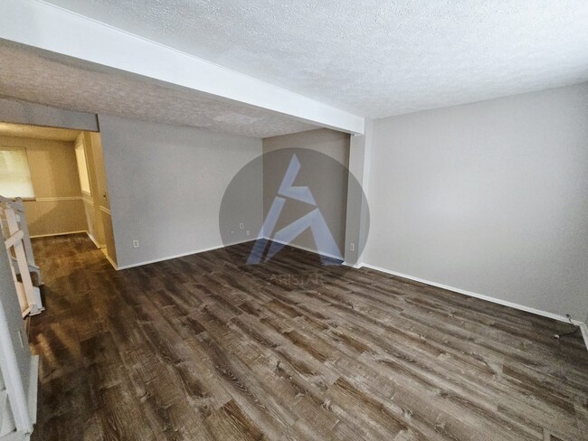 Foto del edificio - 8834 Long Beach Cir