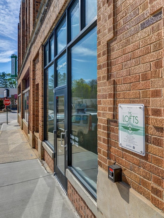 The Lofts at SS/150 Apartments - Asheville, NC | Apartments.com