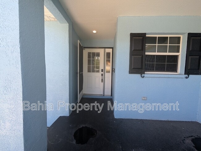 Building Photo - 7306 S West Shore Blvd