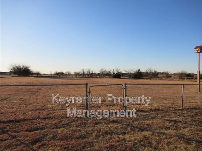 Photo - 4211 Koerner Rd House