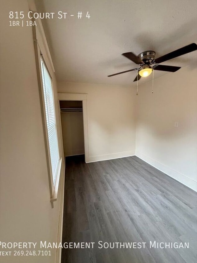 Foto principal - 815 Court St