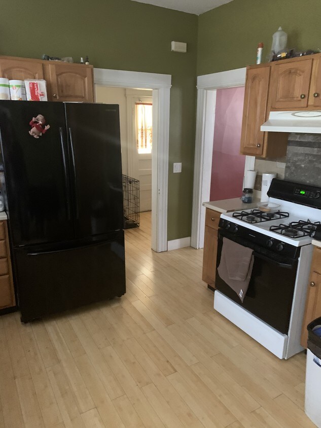 98 Rockwood Ave Unit 1, Ansonia, CT 06401 Apartments in Ansonia, CT