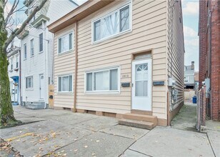 Building Photo - 1815 Mary St