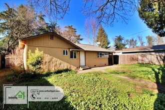 Building Photo - 19087 Leaf Ln