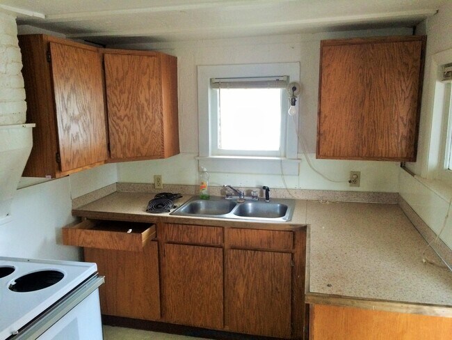 Foto del edificio - 807-809 Government Way