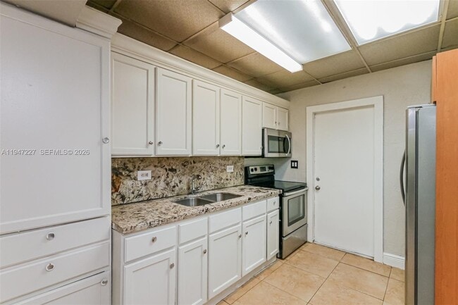 Foto del edificio - 16410 NW 20th Ave