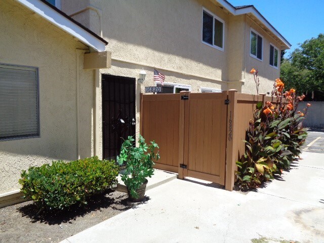 Building Photo - 16820 Sierra Vista Way