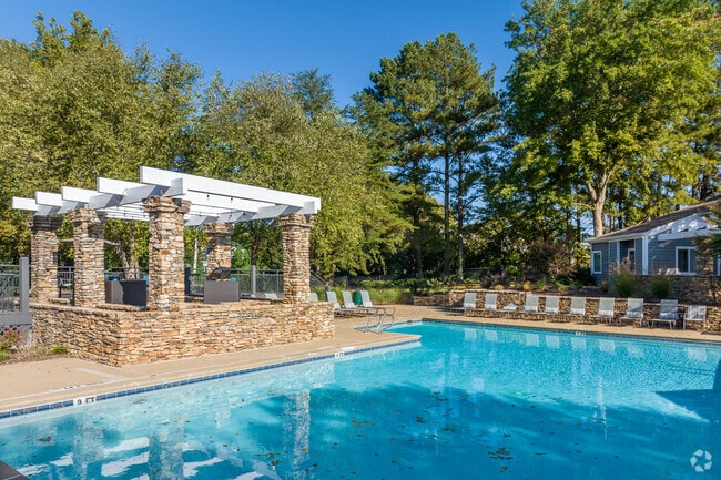 Pool - Crestmont