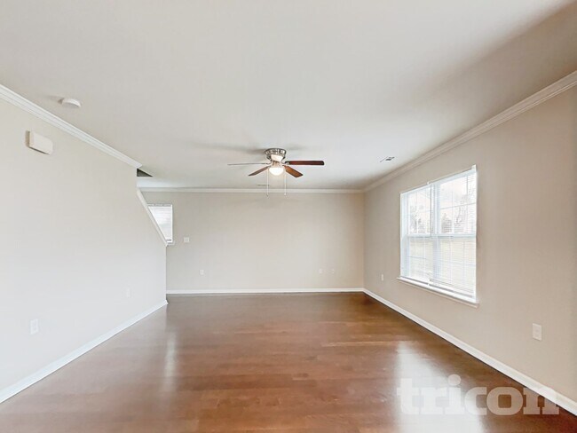 Foto del edificio - 6931 Savanna Springs Dr