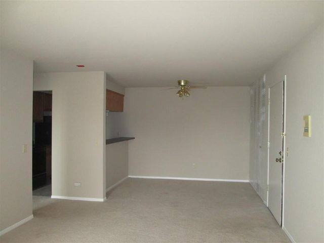 Building Photo - 2406 Independence Ln