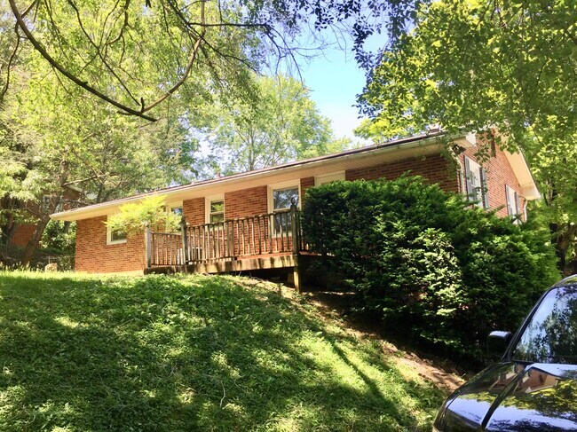 Foto del edificio - 507 N Gilmer Park