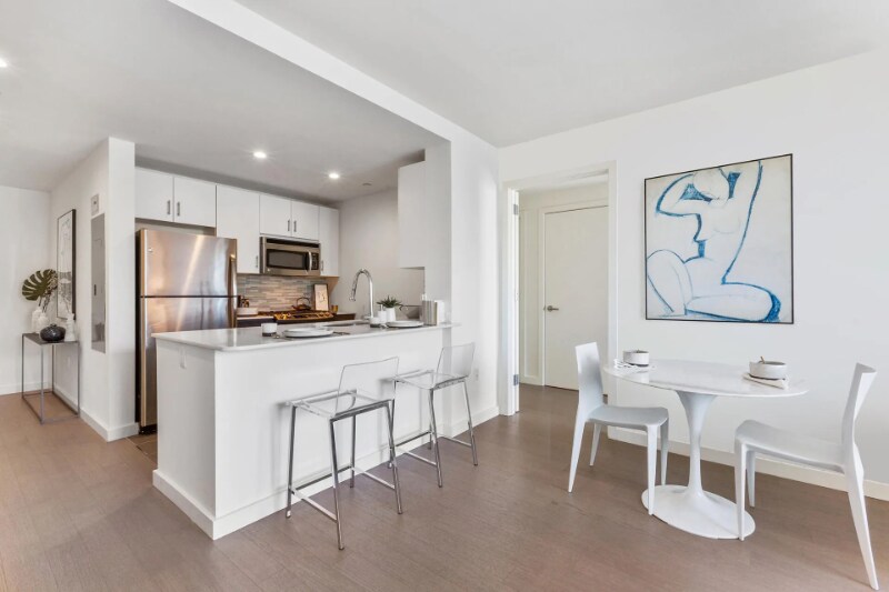 Foto principal - 250 N 10th St