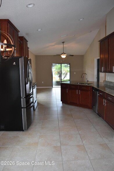 Foto del edificio - 518 Dillard Dr SE