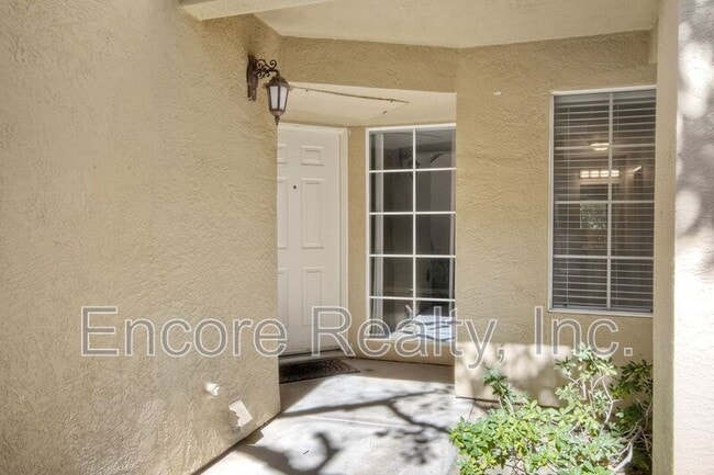 Foto del edificio - 7349 Calle Cristobal