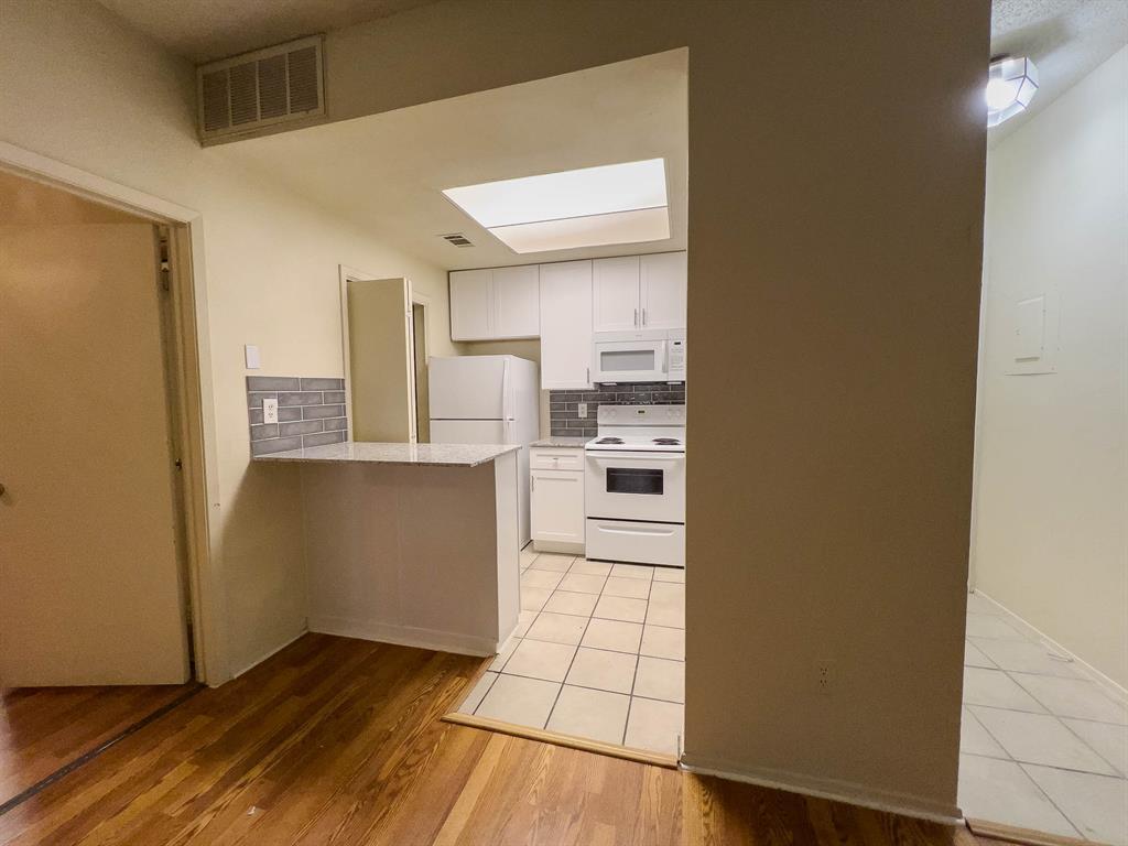 Foto principal - 806 W 24th St