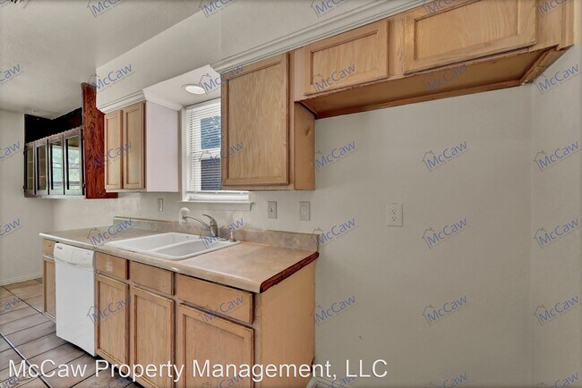 Foto del edificio - 3 br, 2 bath House - 12224 Bishop Dr.