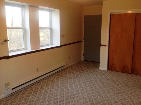 Building Photo - 2200 NY-32