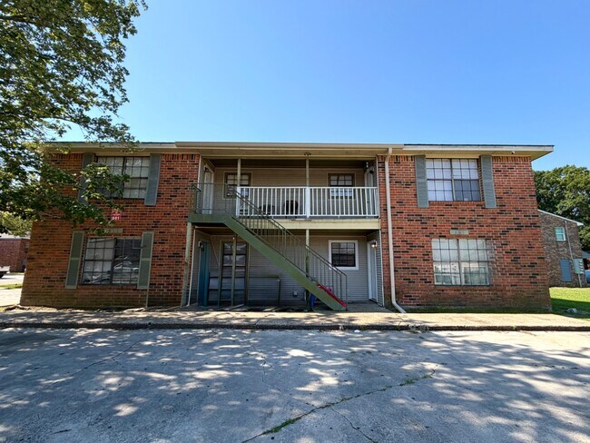 Foto del edificio - 501 Sweetbriar St