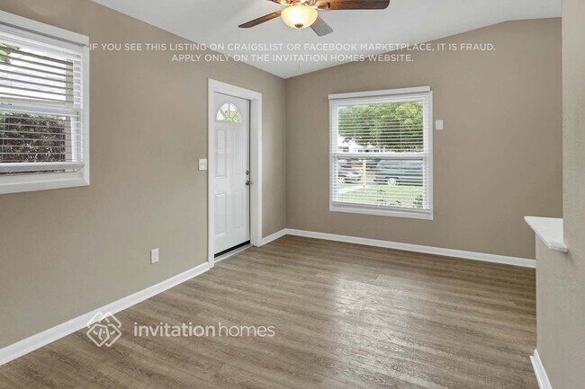 Building Photo - 5226 7th Ave N