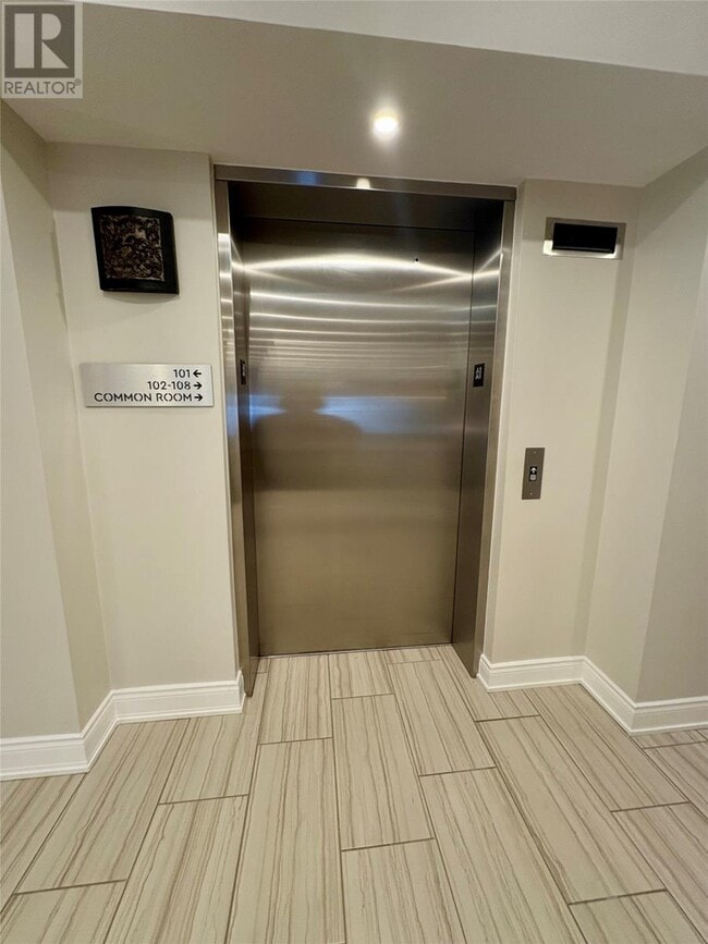 Building Photo - 130 Lemarchant Rd