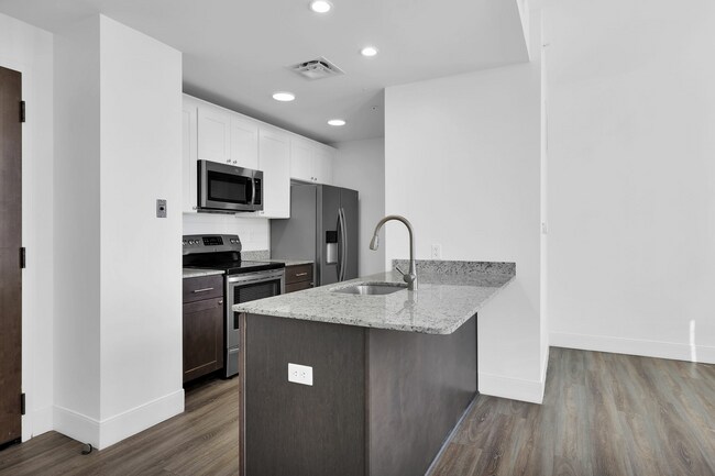 The Jackson - The Residences at Barnett