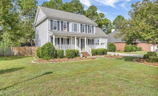 Building Photo - Stunning home close to Ft. Jackson & major...