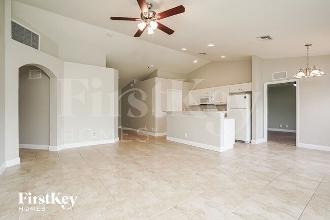 Foto del edificio - 3215 41st St SW