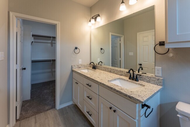 Foto del edificio - 6922 Leonard Rd