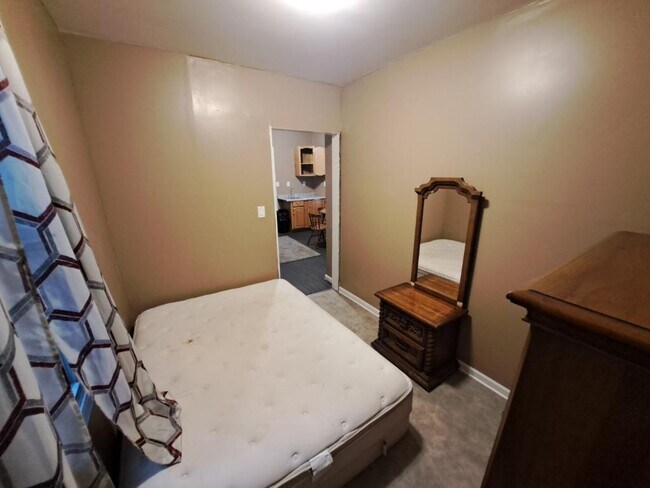 Foto del edificio - 1633 E 49th St