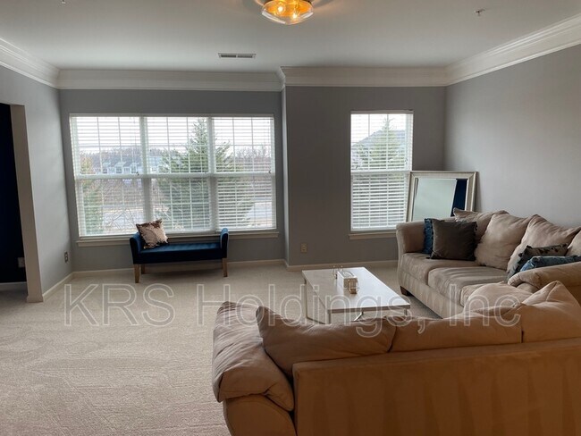 Foto del edificio - 15238 Torbay Way