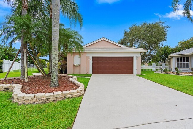 Building Photo - 8901 Odell Dr