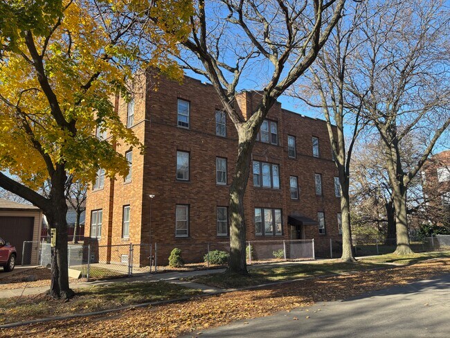 Foto del edificio - 10904 S Avenue D