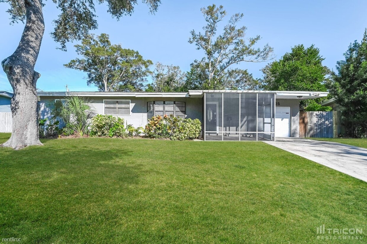 5025 33rd Terrace N, Saint Petersburg, FL 33710 House for Rent in