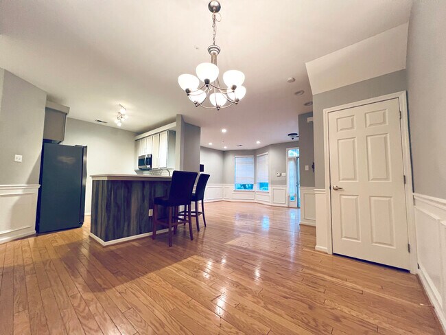 Foto del edificio - 305 Dresher Woods Dr