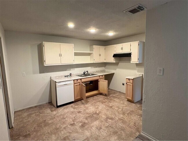 Foto del edificio - 17807 Northway Ct