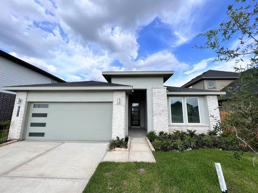 Primary Photo - 28211 Halle Ray Dr